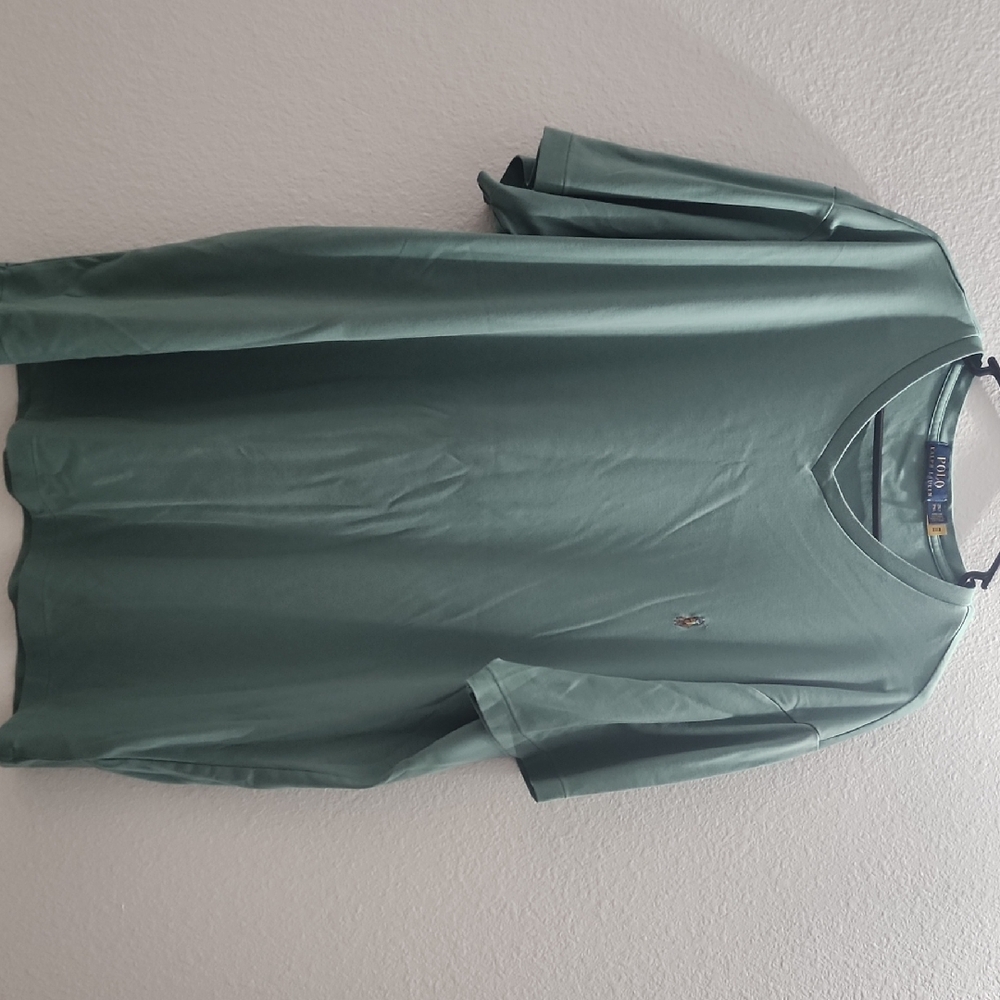 Polo by Ralph Lauren Men's V-Neck Tee in Sage Green